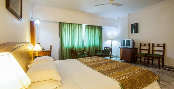 Hotel Chariot 3*